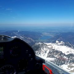 Flugwegposition um 10:58:06: Aufgenommen in der Nähe von Miesbach, Deutschland in 2190 Meter